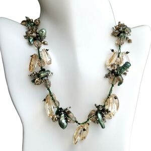Keshi pearl and Swarovski crystal necklace